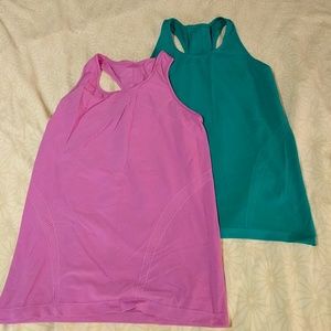 Gap Fit tank tops